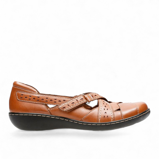 CLARKS ASHLAND SPIN Q - TAN